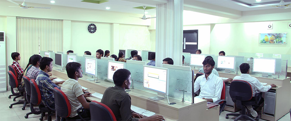 Labs - learning environment, largest Creative Multimedia Academy Centre Labs - learning environment, largest Creative Multimedia Academy Centre